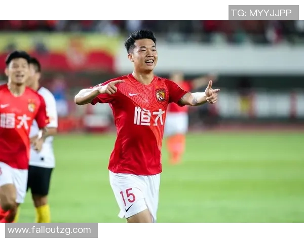 广州恒大全场压制山东鲁能，双杀对手轻松晋级亚冠八强，全队狂欢庆祝恒大德比会师